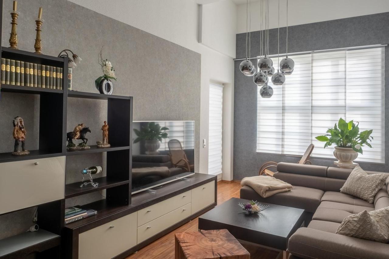 3 Raum Fewo Karl May, Gehobene Ausstattung, Radebeul-Ost, 76Qm ภายนอก รูปภาพ